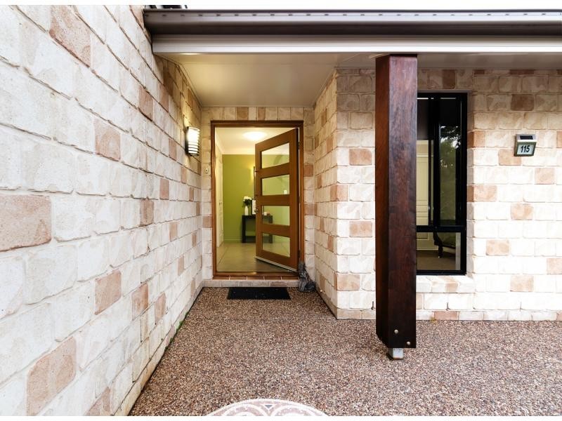 115 East Street, Warwick QLD 4370