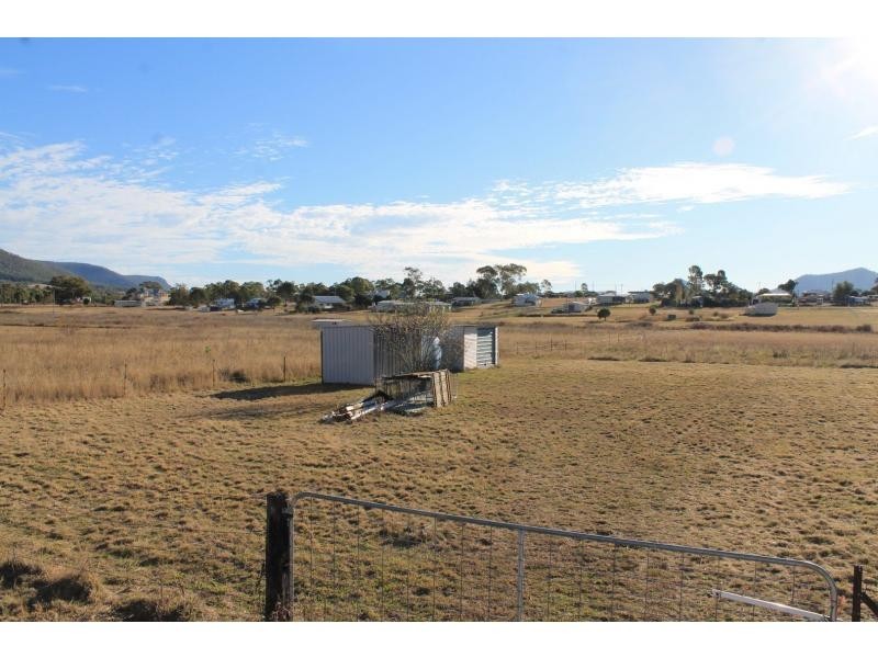 L8 Curmac Street, Maryvale QLD 4370