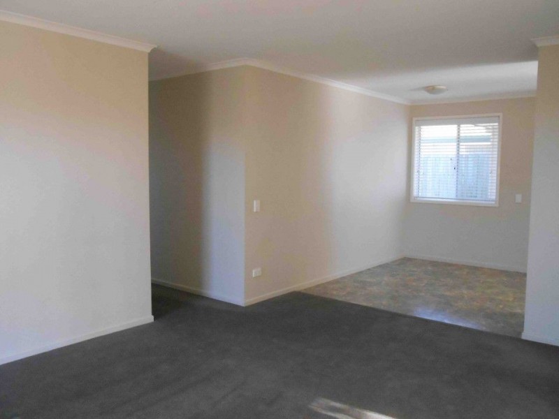 2/12 Flitcroft Street, Warwick QLD 4370