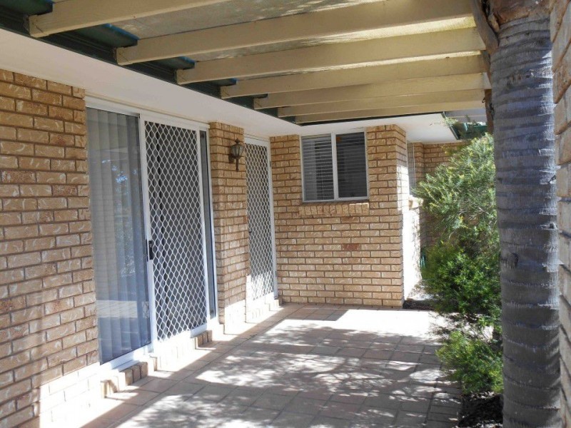 2/12 Flitcroft Street, Warwick QLD 4370