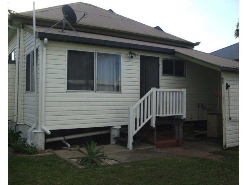 4 McEvoy Street, Warwick QLD 4370