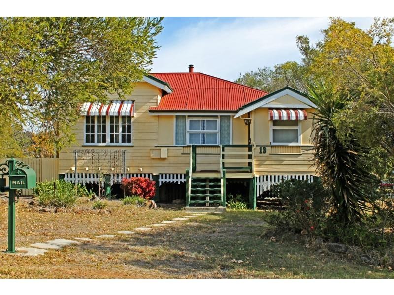 13 Douglas Street, Warwick QLD 4370