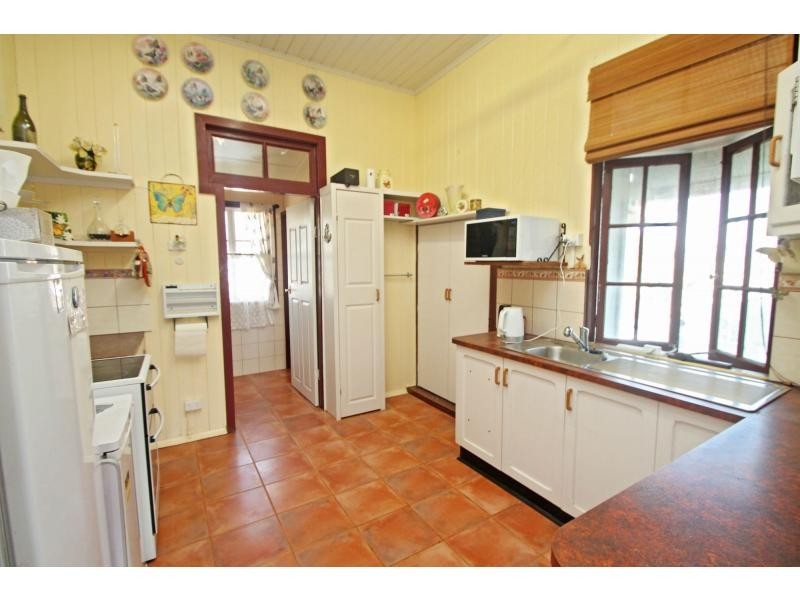 13 Douglas Street, Warwick QLD 4370