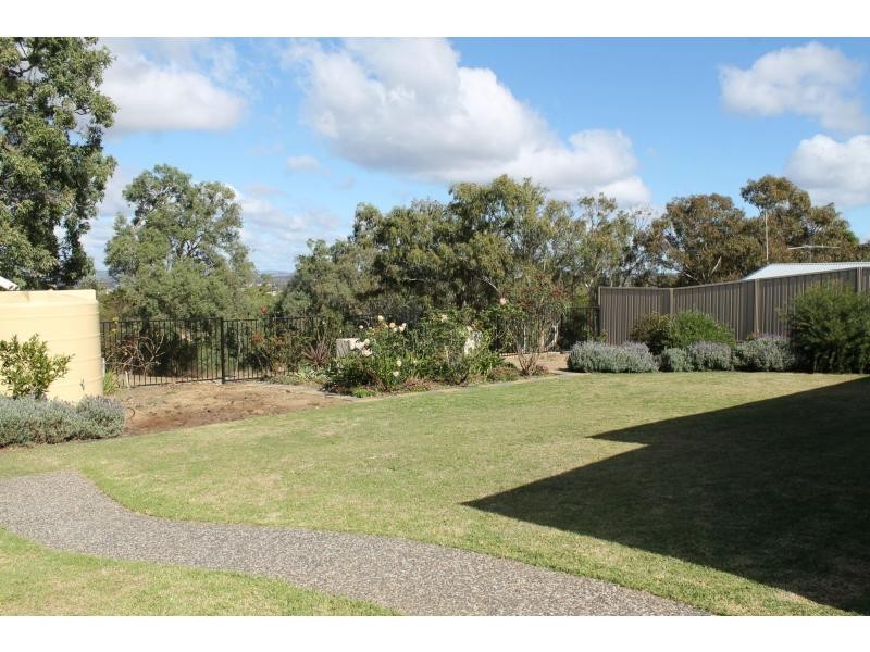 23 Rodeo Drive, Warwick QLD 4370