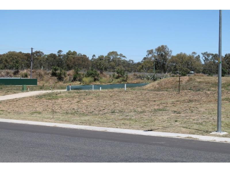 L2-7 Coe Street, Warwick QLD 4370