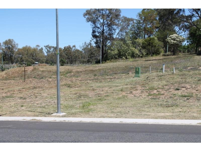 L2-7 Coe Street, Warwick QLD 4370