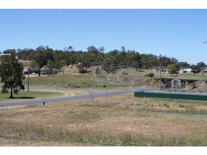 L2-7 Coe Street, Warwick QLD 4370