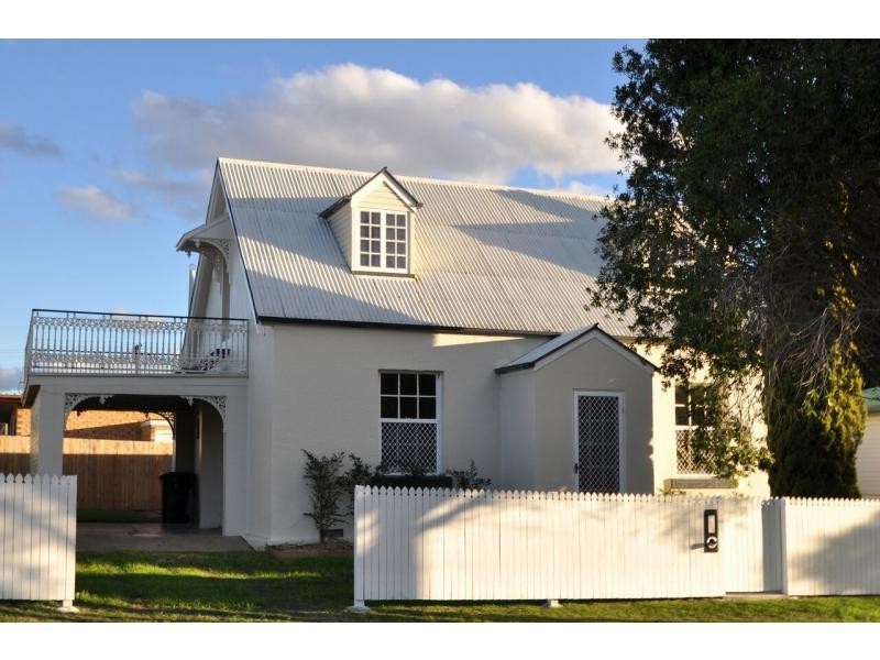 34 Albert Street, Warwick QLD 4370