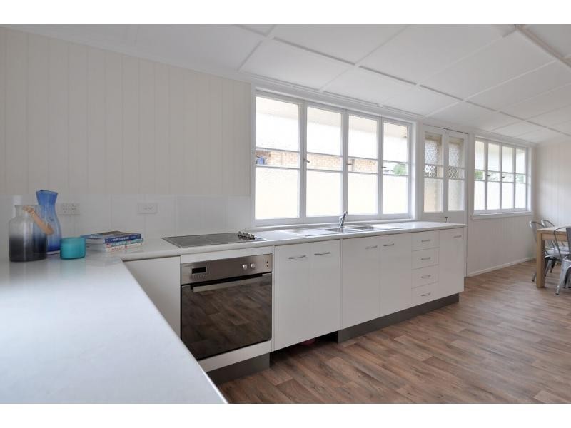 34 Albert Street, Warwick QLD 4370