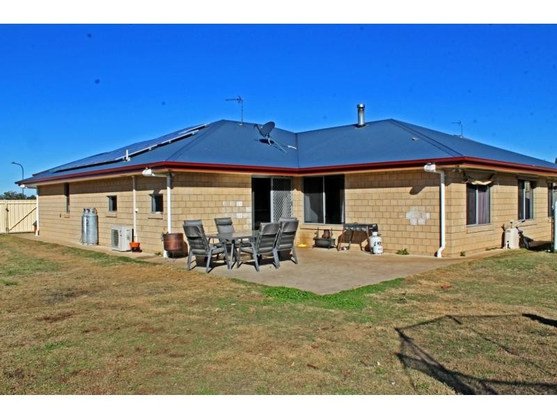 32 Himyar Drive, Warwick QLD 4370