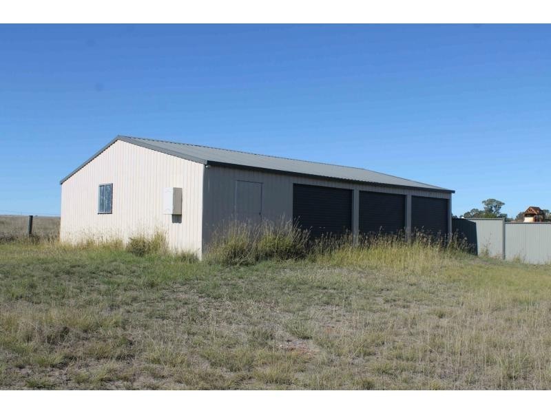 33 Doncaster Drive, Warwick QLD 4370