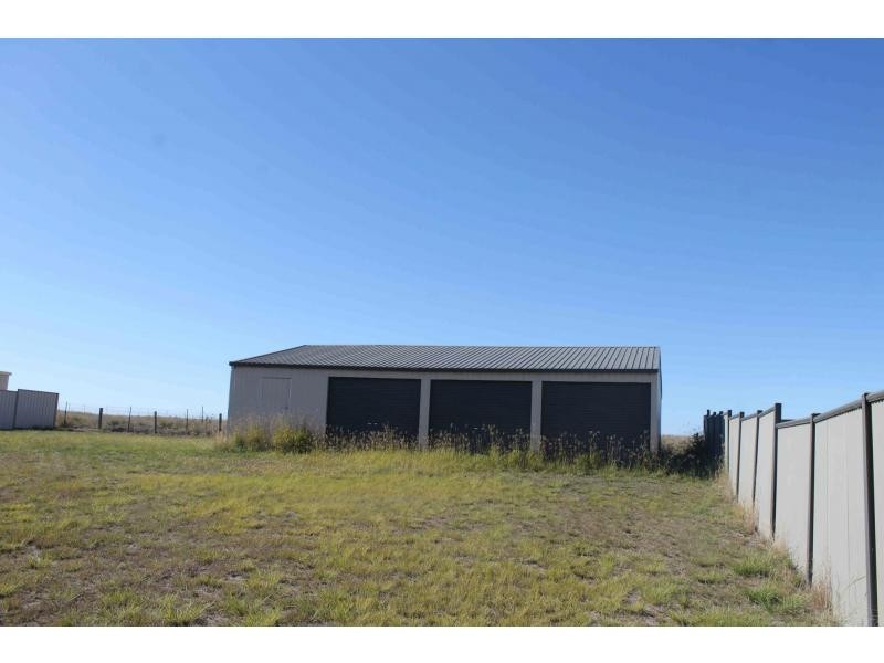 33 Doncaster Drive, Warwick QLD 4370