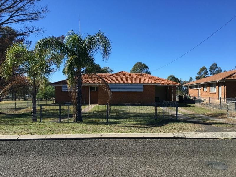 8 Quinn Street, Warwick QLD 4370