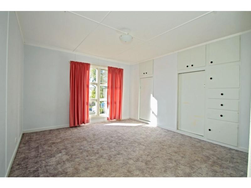 136 Locke Street, Warwick QLD 4370