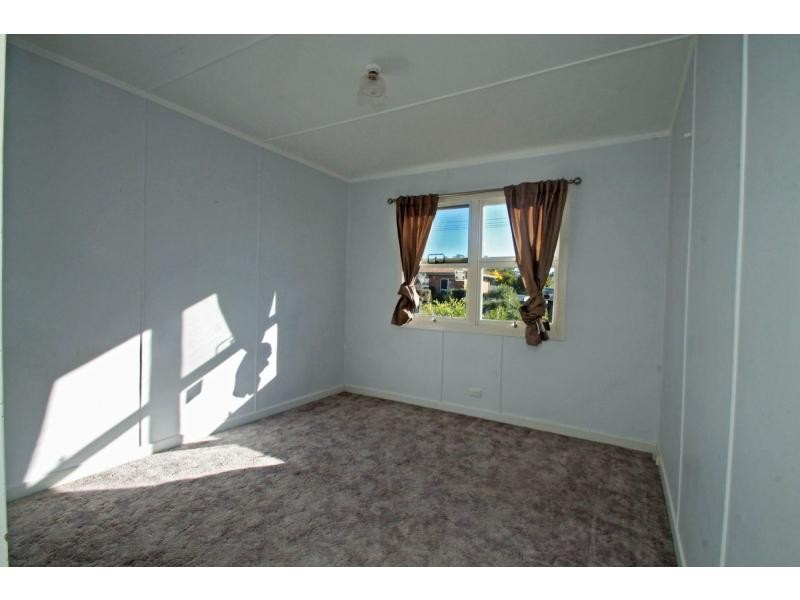 136 Locke Street, Warwick QLD 4370