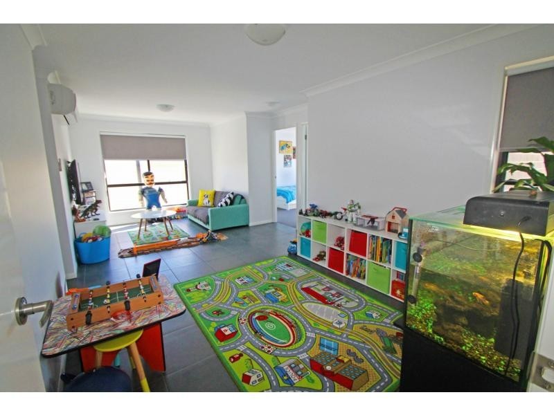 13 Lakeview Avenue, Warwick QLD 4370