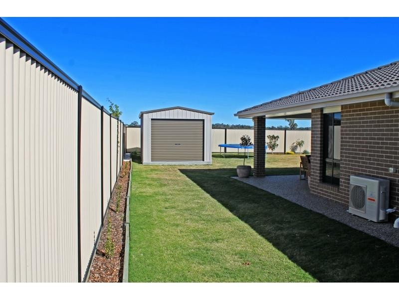 13 Lakeview Avenue, Warwick QLD 4370