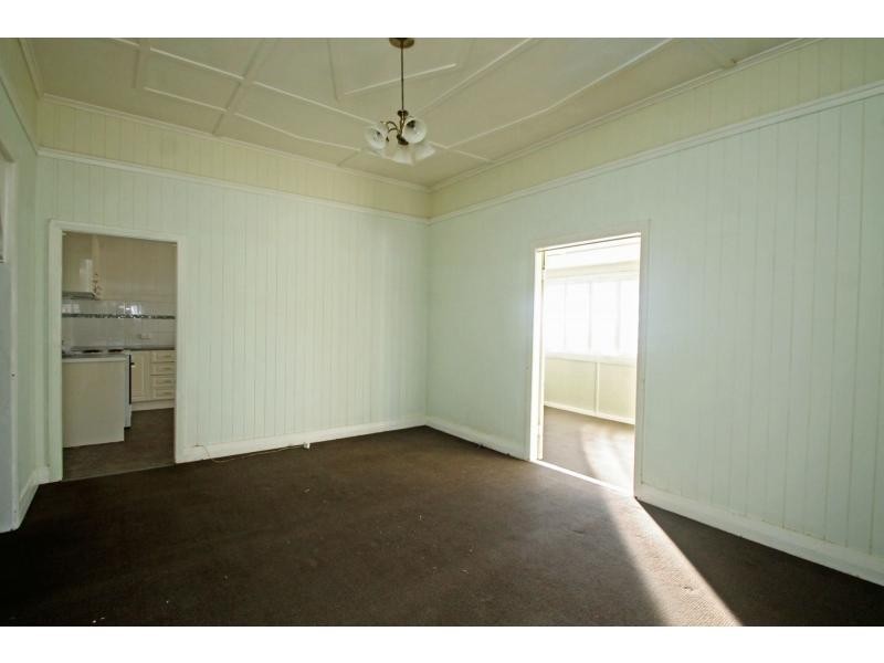 42 Furness Crescent, Warwick QLD 4370