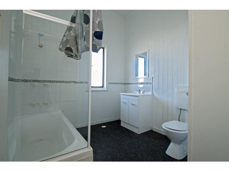 42 Furness Crescent, Warwick QLD 4370