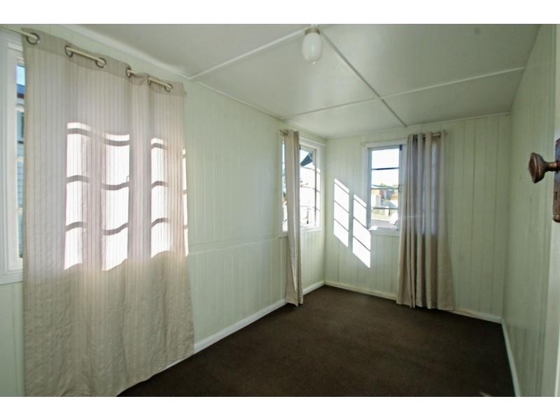 42 Furness Crescent, Warwick QLD 4370