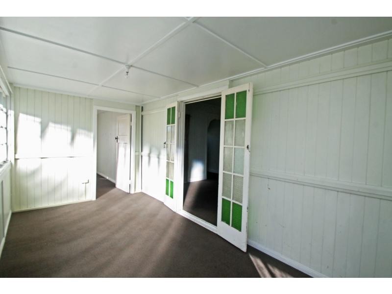 42 Furness Crescent, Warwick QLD 4370