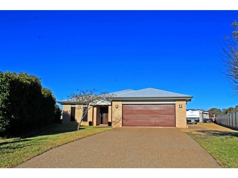 18 Hans Borgar Court, Warwick QLD 4370