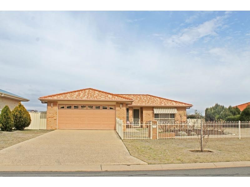 3 Willow Street, Warwick QLD 4370