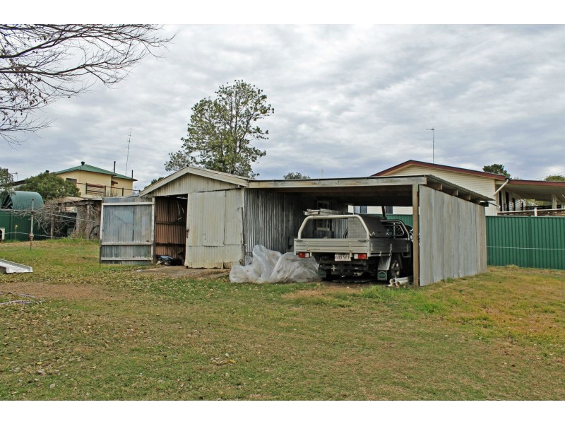42 Albert Street, Warwick QLD 4370