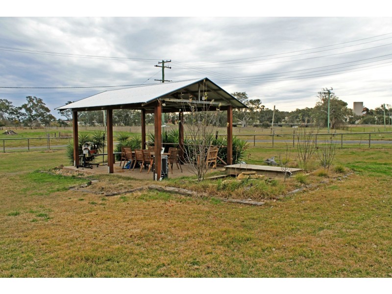 42 Albert Street, Warwick QLD 4370