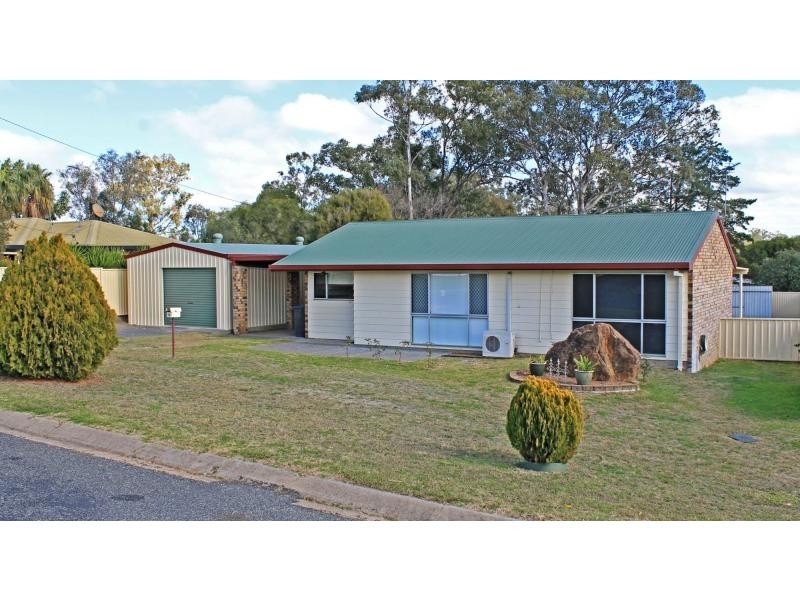 18 Peace Street, Warwick QLD 4370