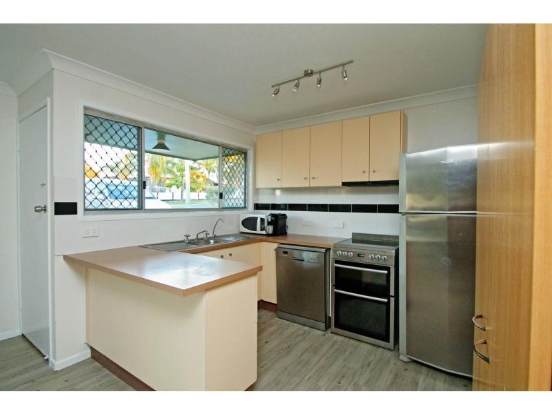 18 Peace Street, Warwick QLD 4370