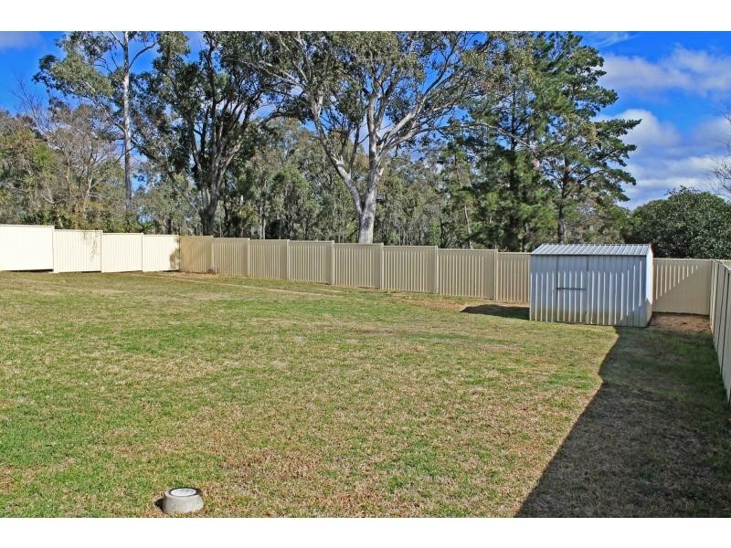 18 Peace Street, Warwick QLD 4370