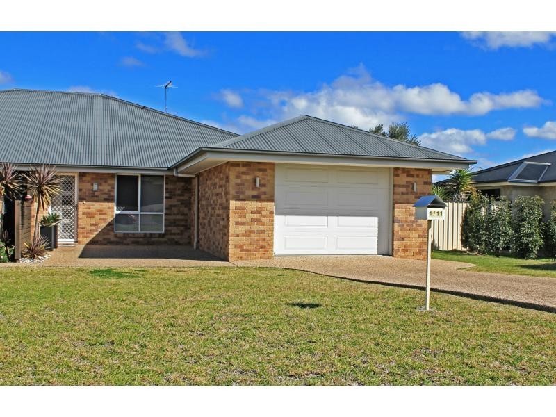 Duplex 1/11 Hans Borgar Court, Warwick QLD 4370