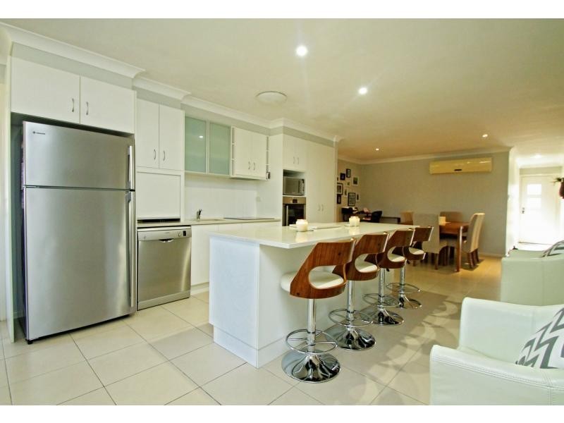 Duplex 1/11 Hans Borgar Court, Warwick QLD 4370