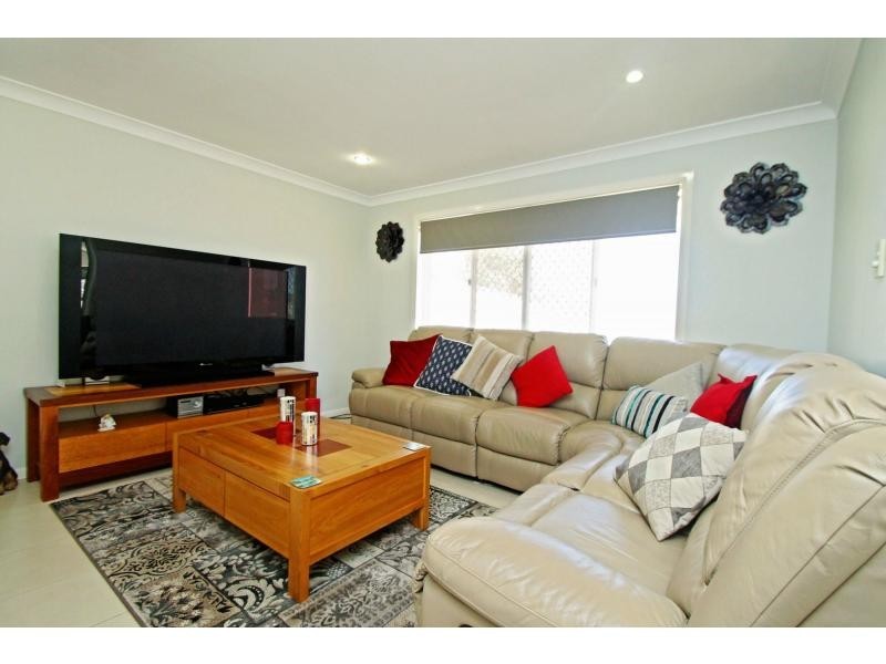 Duplex 1/11 Hans Borgar Court, Warwick QLD 4370