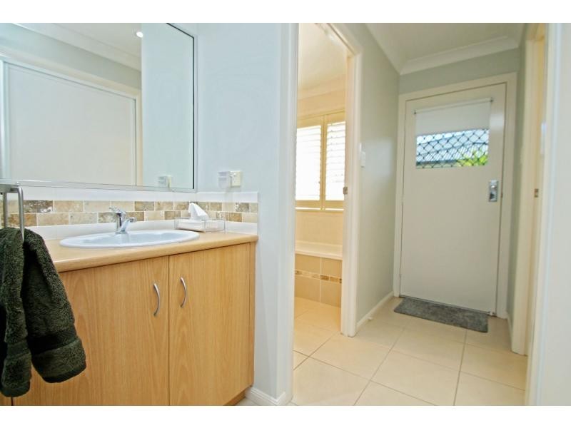 Duplex 1/11 Hans Borgar Court, Warwick QLD 4370