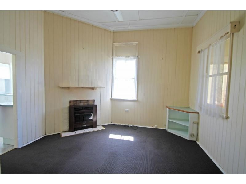 23 Stewart Avenue, Warwick QLD 4370