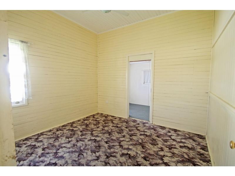 23 Stewart Avenue, Warwick QLD 4370