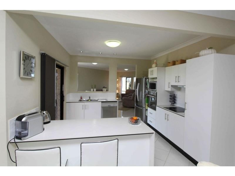 8 Amarina Avenue, Warwick QLD 4370