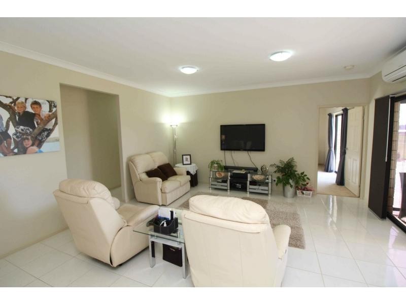 8 Amarina Avenue, Warwick QLD 4370