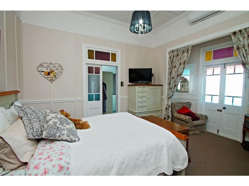 33 Pratten Street, Warwick QLD 4370