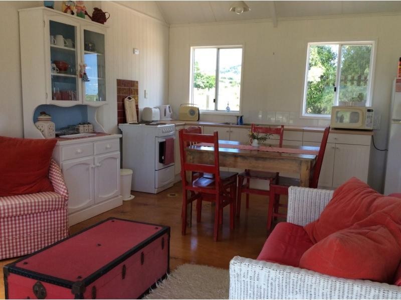 22 Oak Street, Killarney QLD 4373