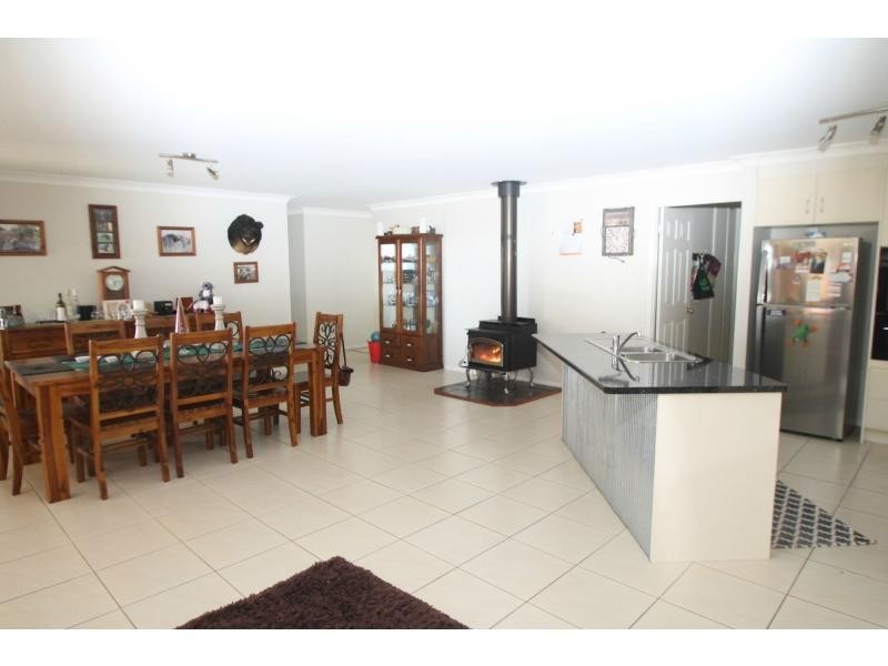 29 Little Warner Street, Rosenthal Heights QLD 4370