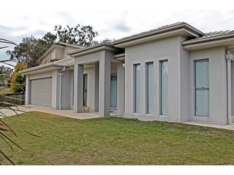 2 Rodeo Drive, Warwick QLD 4370