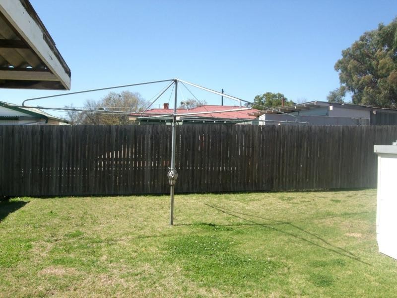 62 Myrtle Avenue, Warwick QLD 4370