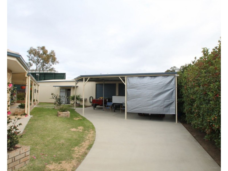 32 Doncaster Drive, Warwick QLD 4370
