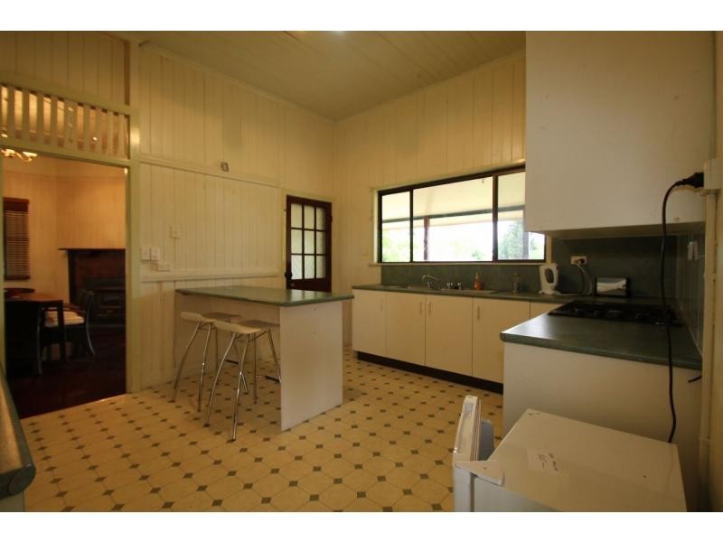 29 Wood Street, Warwick QLD 4370