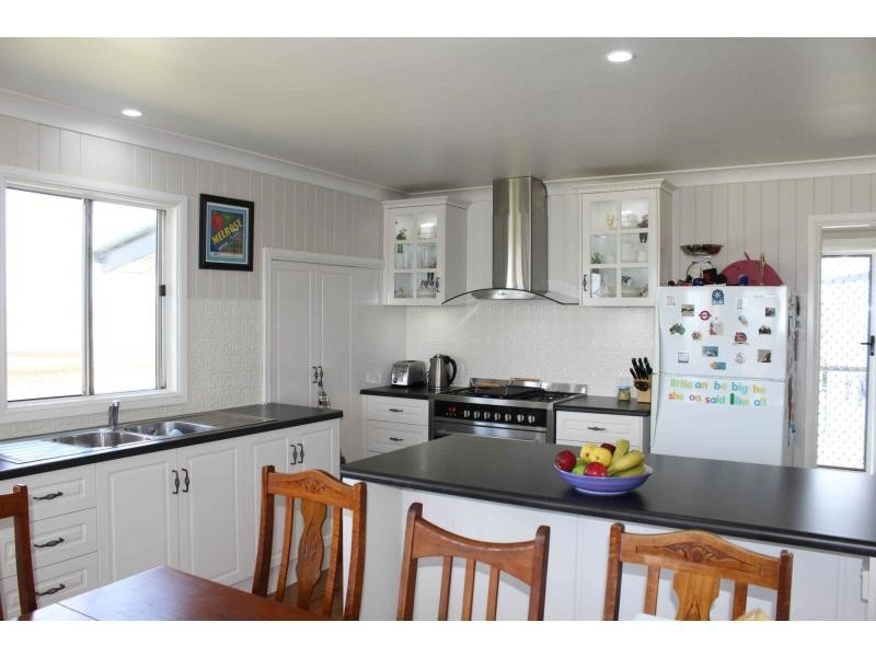 742 Roona Road, Warwick QLD 4370