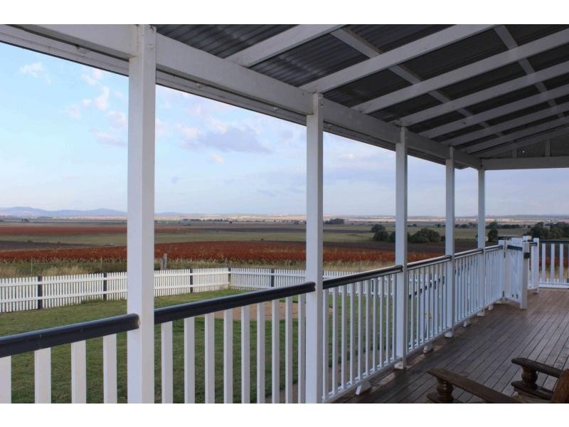 742 Roona Road, Warwick QLD 4370