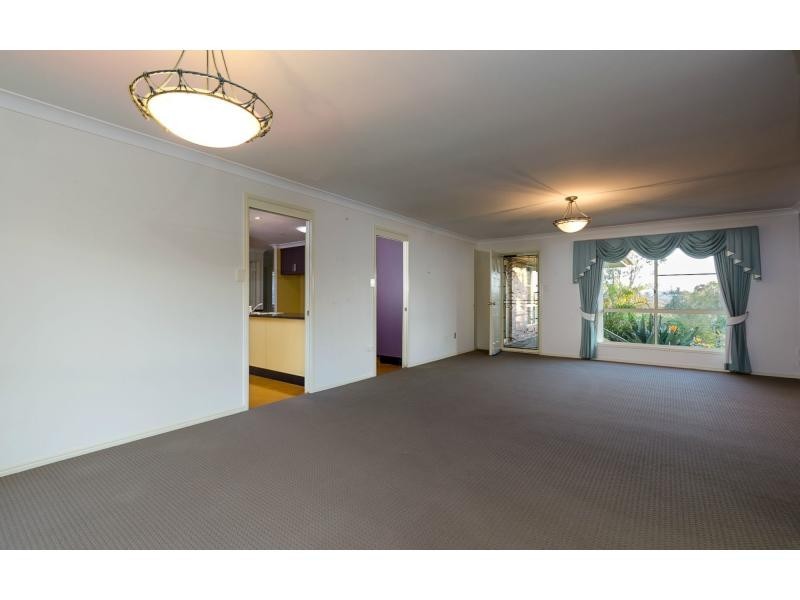 24 Westview Road, Warwick QLD 4370